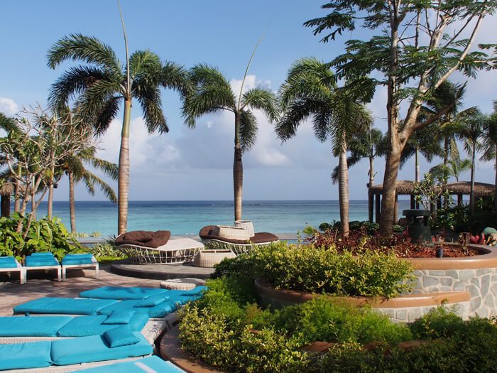 デュシタニグアムリゾートのプールとカバナ感想 Guam Navi