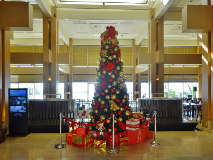 ロッテホテルのクリスマスツリー